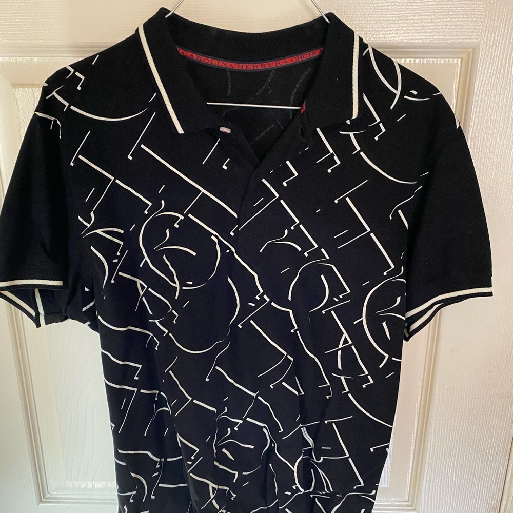 Carolina Herrera Polo size M . Used in excellent condition